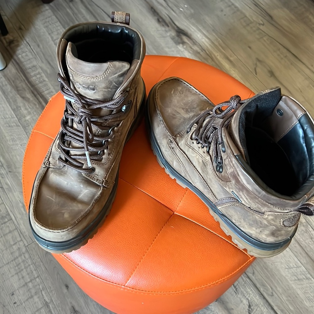 ECCO Men's Track Gore-Tex Moc Toe High Boot size 45 (11.5)